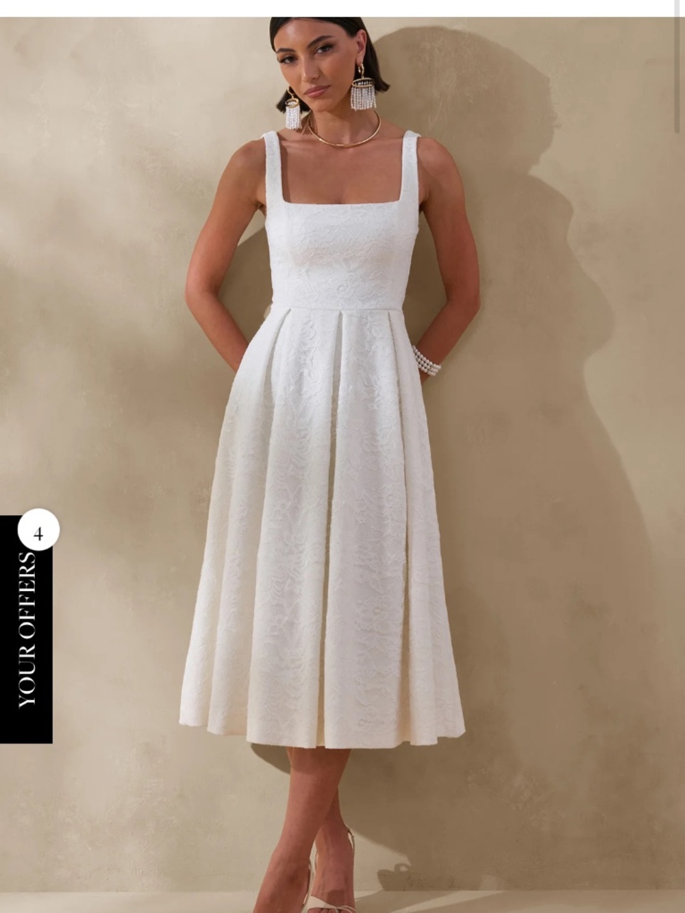 Club L London Textured Square-Neck Midi Dress